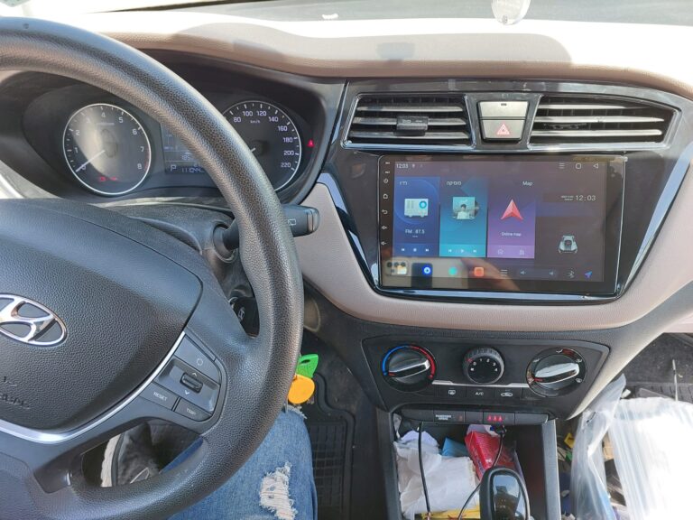 multiemedia hyundai i20